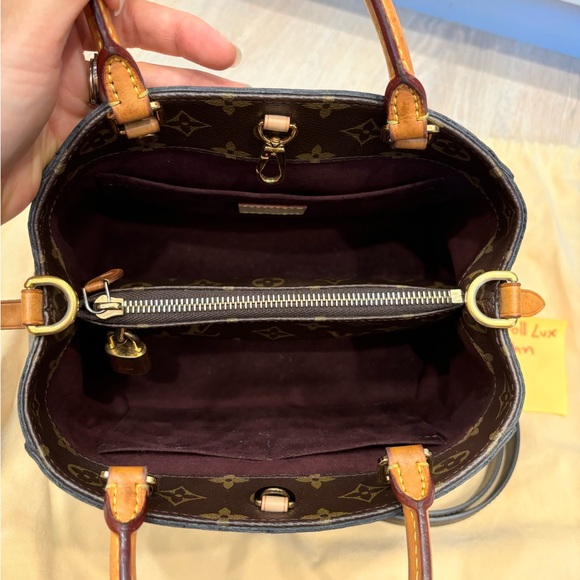 Authentic Louis Vuitton Montaigne bb Monogram. - Picture 8 of 12